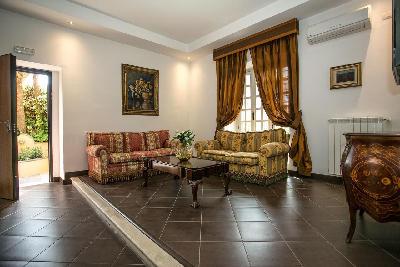 Hotell Quadrifoglio Eur 3*